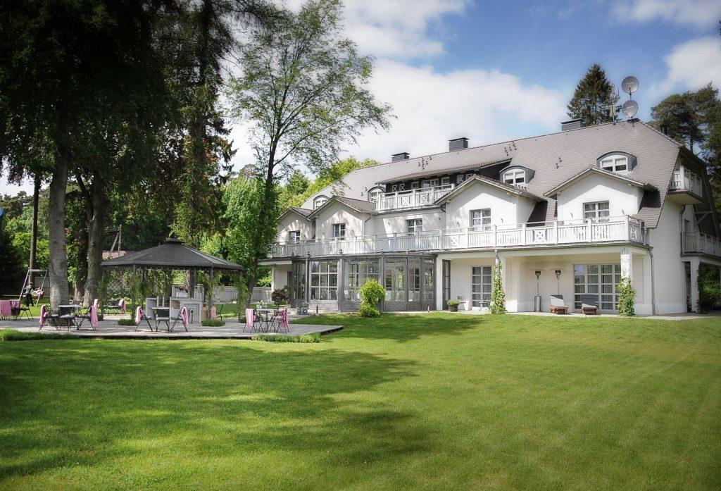 Villa Park Wiselka Spa & Wellness Экстерьер фото
